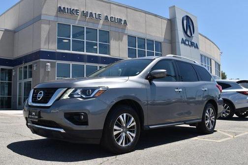 2019 Nissan Pathfinder SV