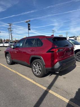 2024 Toyota RAV4 XLE Premium