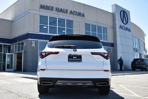 2025 Acura MDX Standard