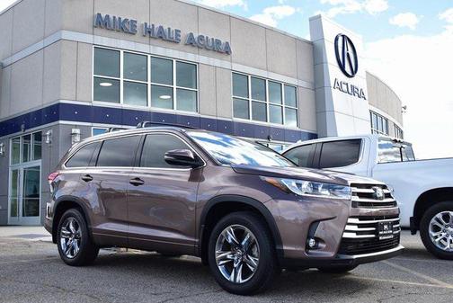 2019 Toyota Highlander Limited Platinum