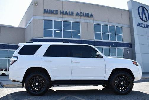 2023 Toyota 4Runner SR5 Premium