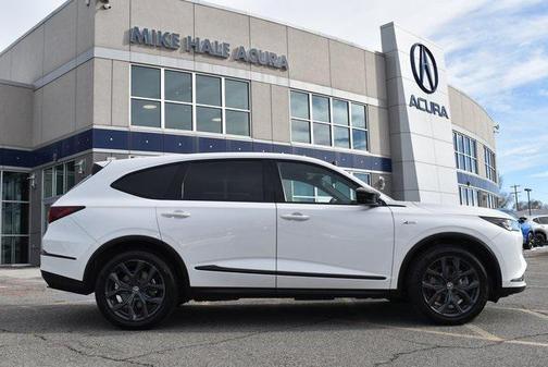 2023 Acura MDX 