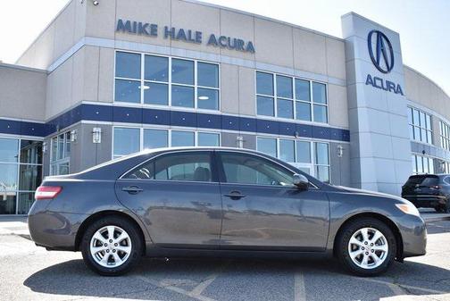 2011 Toyota Camry XLE