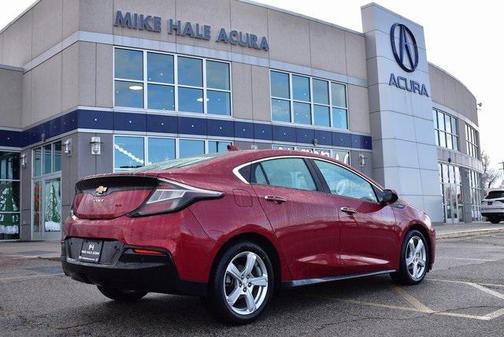 2018 Chevrolet Volt LT