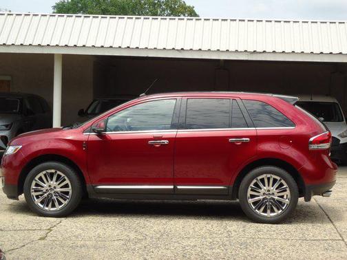 2013 Lincoln MKX Base