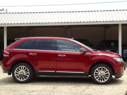 2013 Lincoln MKX Base