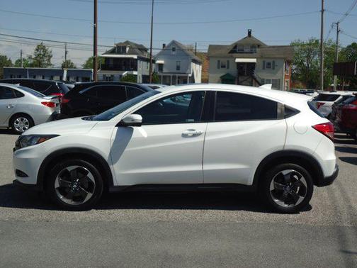 White Orchid Pearl 2018 Honda HR-V EX