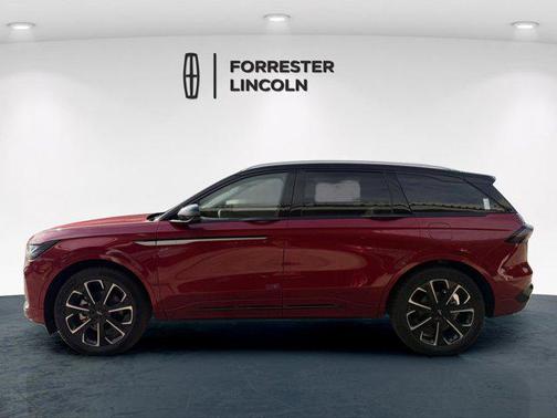 Red Carpet Metallic Tinted Clearcoat 2026 Lincoln Nautilus Reserve