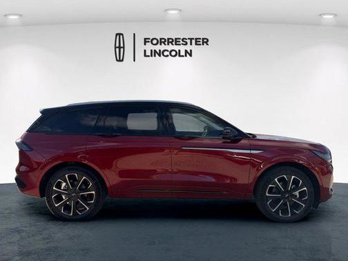 Red Carpet Metallic Tinted Clearcoat 2026 Lincoln Nautilus Reserve