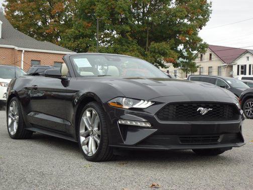 2022 Ford Mustang EcoBoost Premium