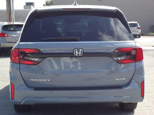 2025 Honda Odyssey Elite