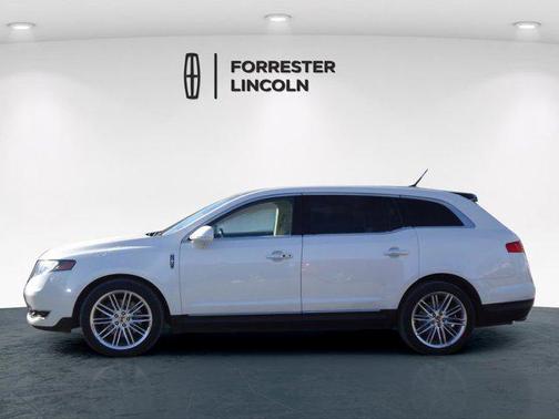 2016 Lincoln MKT EcoBoost