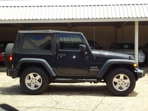 2017 Jeep Wrangler Sport