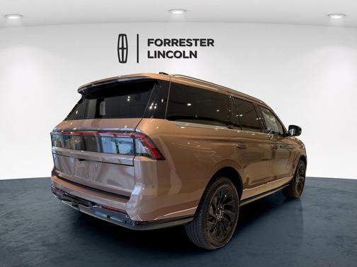 Sunrise Copper Metallic Pearlcoat 2025 Lincoln Navigator Black Label