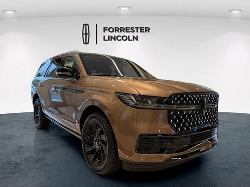 Sunrise Copper Metallic Pearlcoat 2025 Lincoln Navigator Black Label
