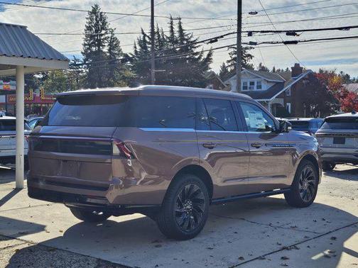 2025 Lincoln Navigator Black Label