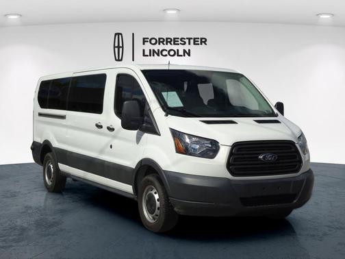 Oxford White 2017 Ford Transit-350 XL