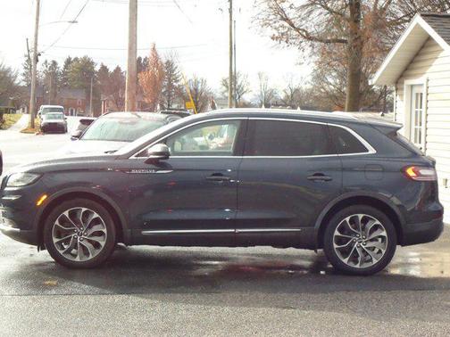 2021 Lincoln Nautilus Reserve