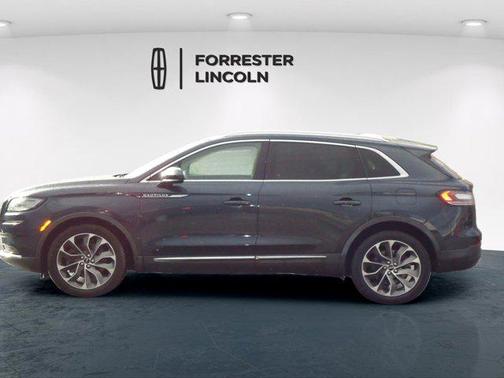 2021 Lincoln Nautilus Reserve