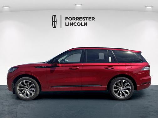 Red Carpet Metallic Tinted Clearcoat 2026 Lincoln Aviator Premiere