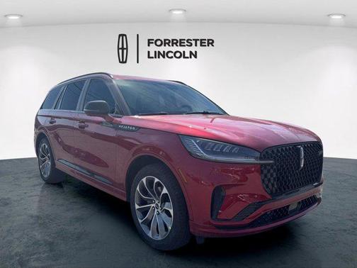 Red Carpet Metallic Tinted Clearcoat 2026 Lincoln Aviator Premiere