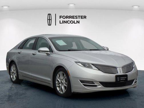 2016 Lincoln MKZ Base