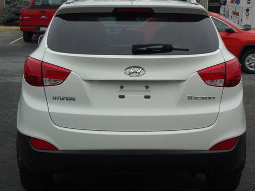 2011 Hyundai TUCSON GLS