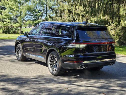2025 Lincoln Aviator Premiere