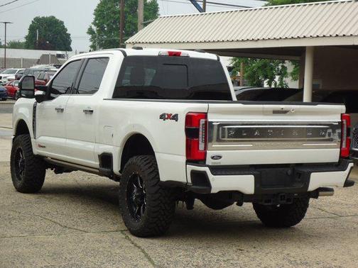 2023 Ford F-250 Platinum