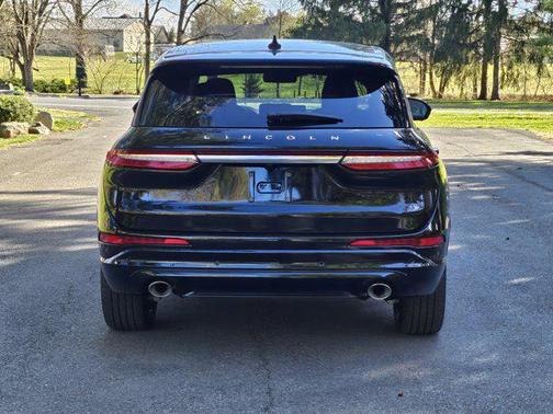 2025 Lincoln Corsair Premiere