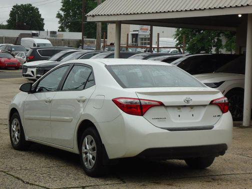 2015 Toyota Corolla LE Plus