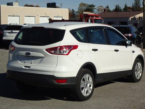 2014 Ford Escape S