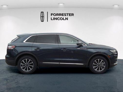 2022 Lincoln Nautilus Standard