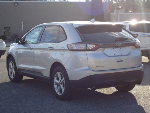 2018 Ford Edge SE