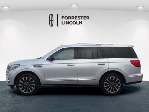 2018 Lincoln Navigator Select