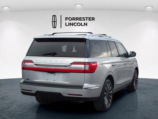 2018 Lincoln Navigator Select