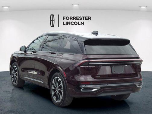 2024 Lincoln Nautilus Reserve