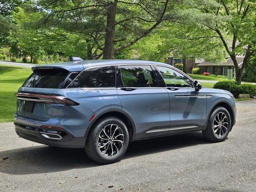 2025 Lincoln Nautilus Premiere