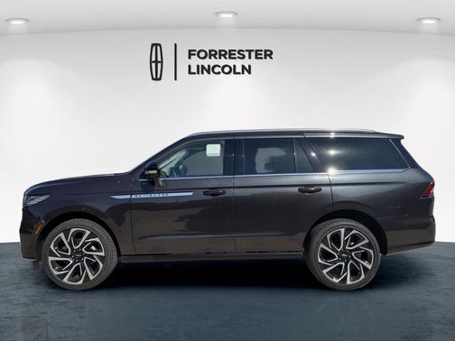 Starlight Gray Premium Colorant 2026 Lincoln Navigator Reserve