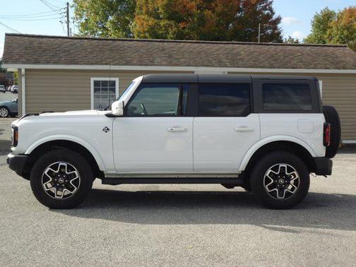 2023 Ford Bronco Outer Banks