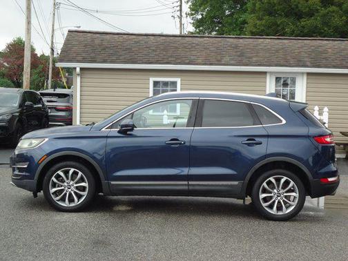 2015 Lincoln MKC Base