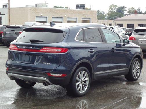 2015 Lincoln MKC Base