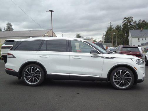 2020 Lincoln Aviator Reserve AWD