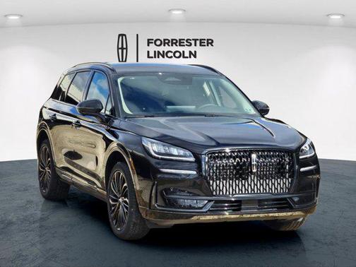 Infinite Black Metallic Clearcoat 2026 Lincoln Corsair Premiere