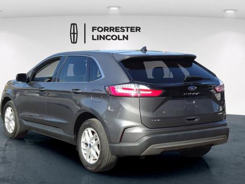 Carbonized Gray Metallic 2022 Ford Edge SEL