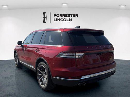 Red Carpet Metallic Tinted Clearcoat 2026 Lincoln Aviator Premiere