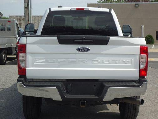 Oxford White 2022 Ford F-250 XL