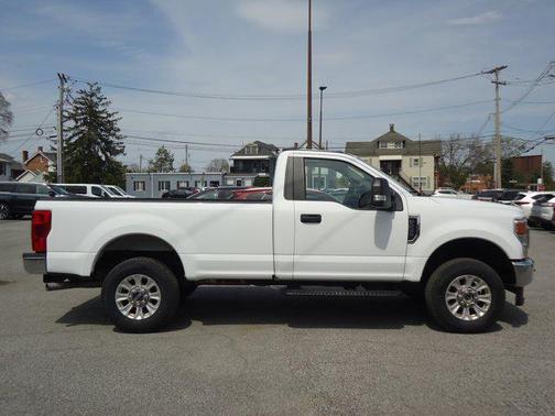 Oxford White 2022 Ford F-250 XL