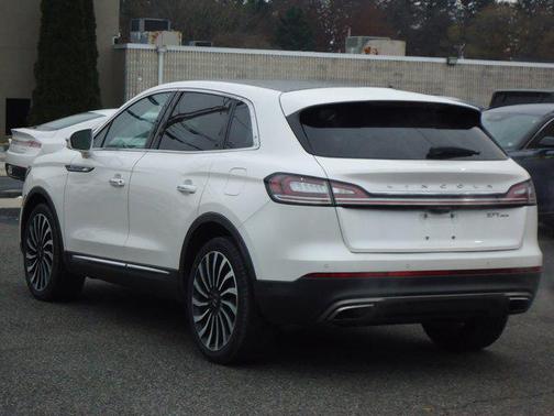 2019 Lincoln Nautilus Black Label