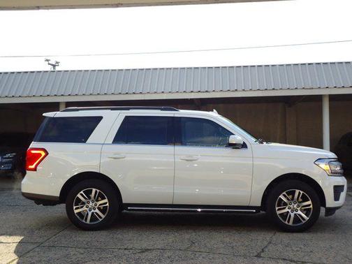 2022 Ford Expedition XLT